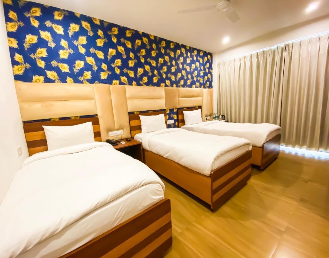 Sky Suites Gurgaon Exteriör bild